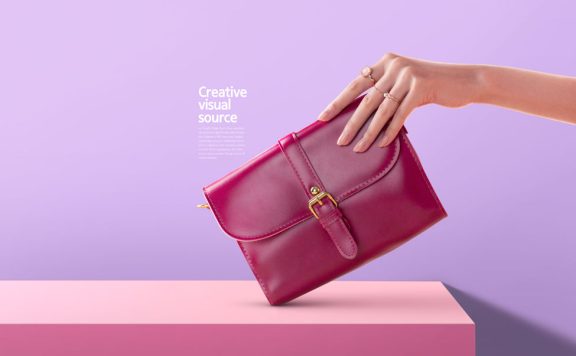 女包品牌推广创意视觉海报设计模板 (psd)