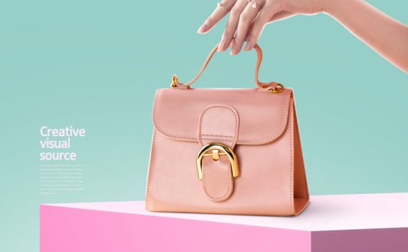 女性时尚包包品牌创意视觉海报设计模板 (psd)