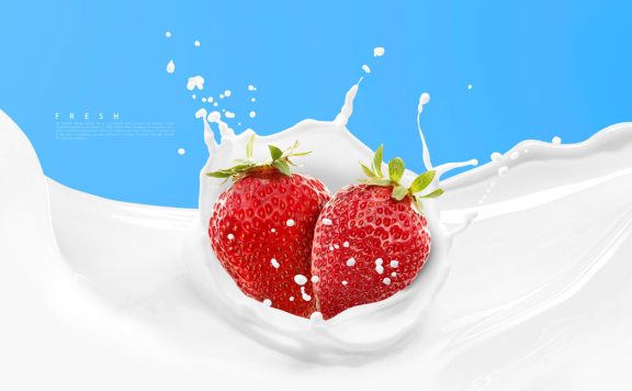 丝滑牛奶草莓水果广告海报设计模板 (psd)