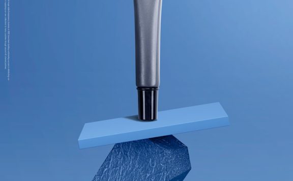 蓝色元素场景护肤品海报设计模板 (psd)